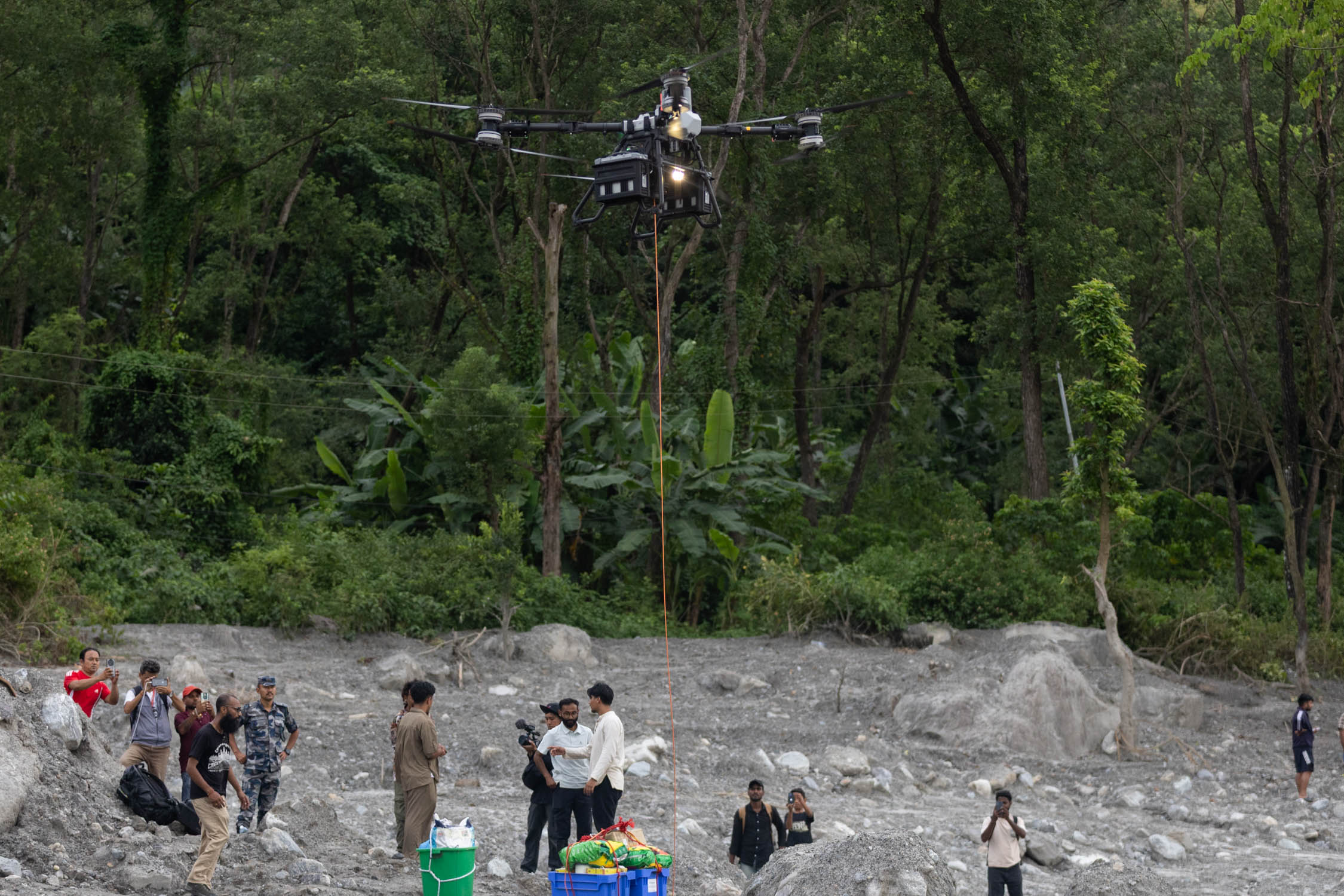 drone-bata-rahat-sidhakura-(8)-1788593934.jpg