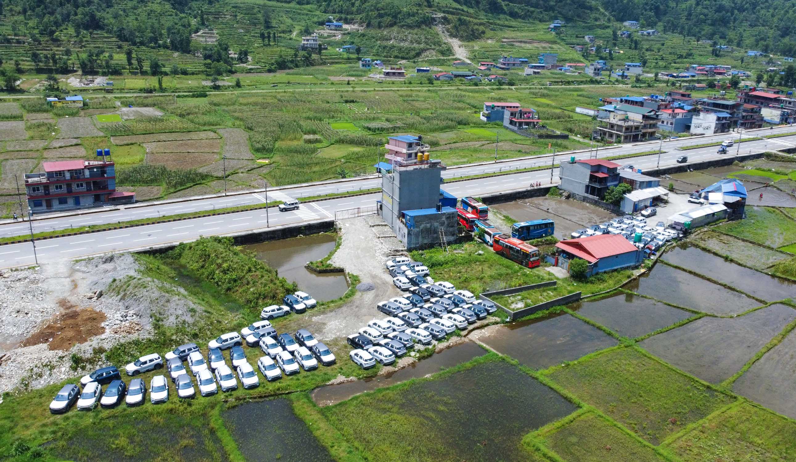 ev-gadi-Sidhakura-(9)-1780661609.jpg