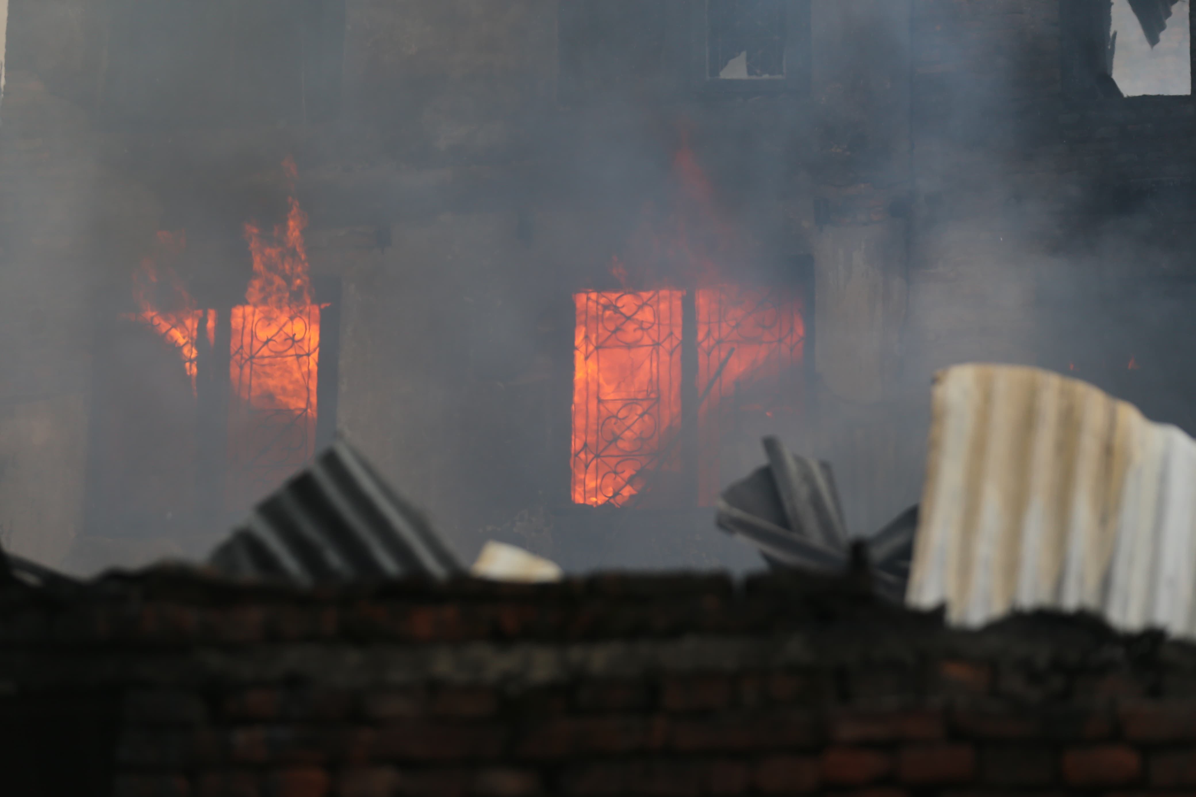 भीमसेनस्थान नजिक  आगलागी , क्षतिको पूर्ण विवरण आउन बाँकी