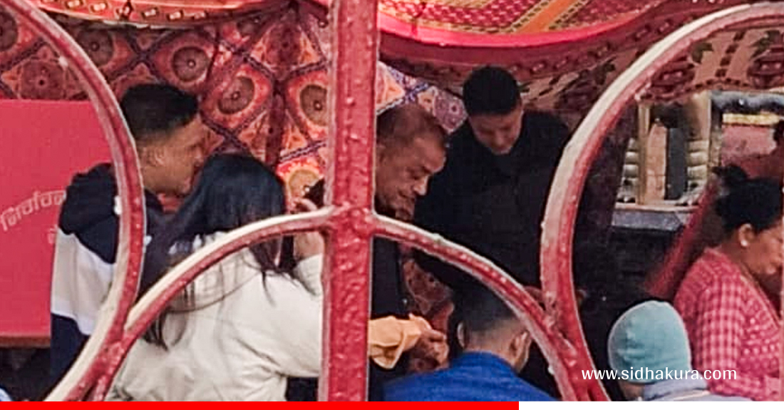 नेपाली काँग्रेसका सभापति गगनकुमार थापाले गरे मतदान