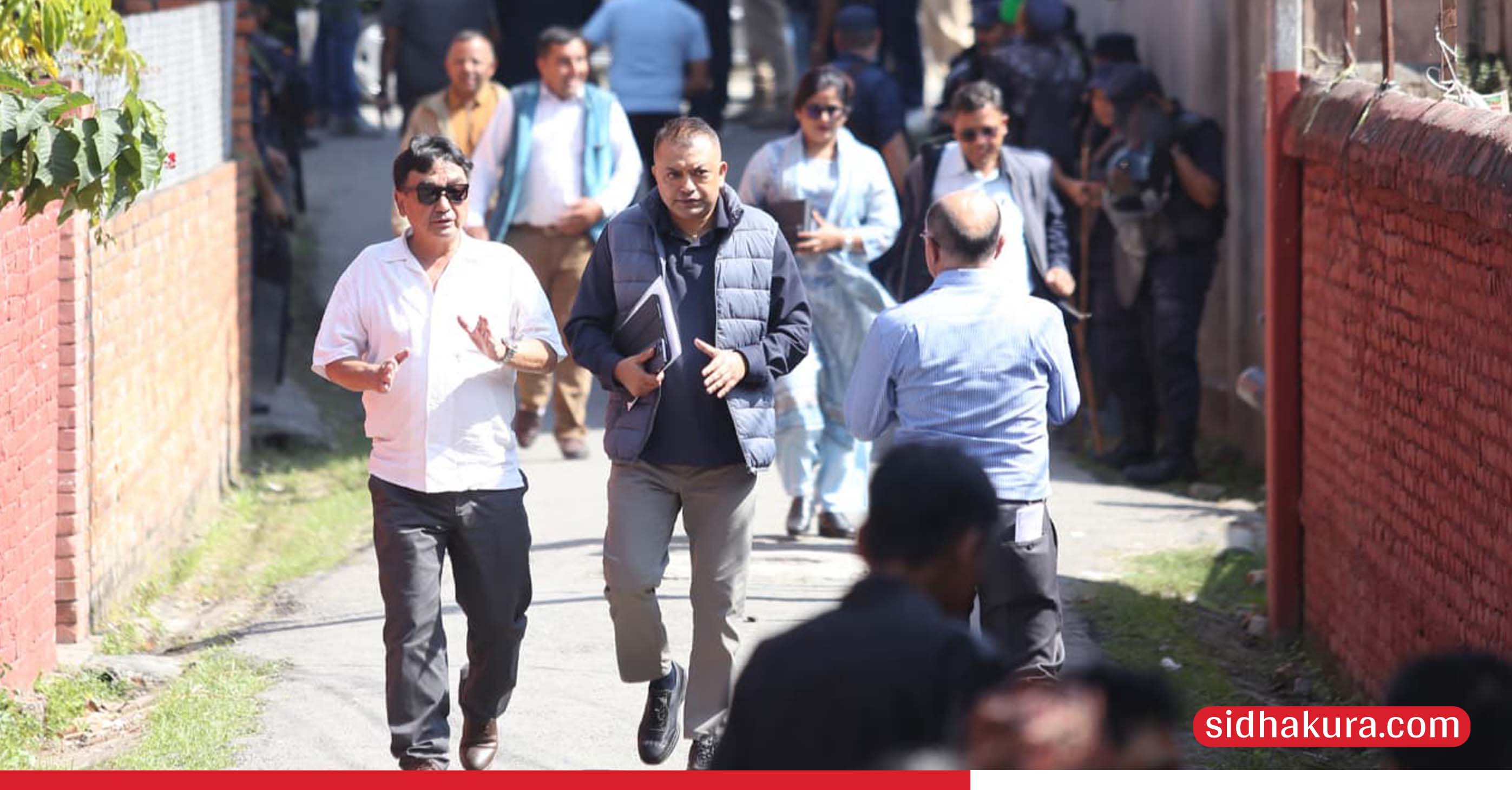 शेरबहादुर देउवासहितको केन्द्रीय समिति बैठकमा सहभागि हुन सानेपा पुगेका काँग्रेस नेताहरुनेताहरुः तस्बिरहरु(फोटो लाइब्रेरी)