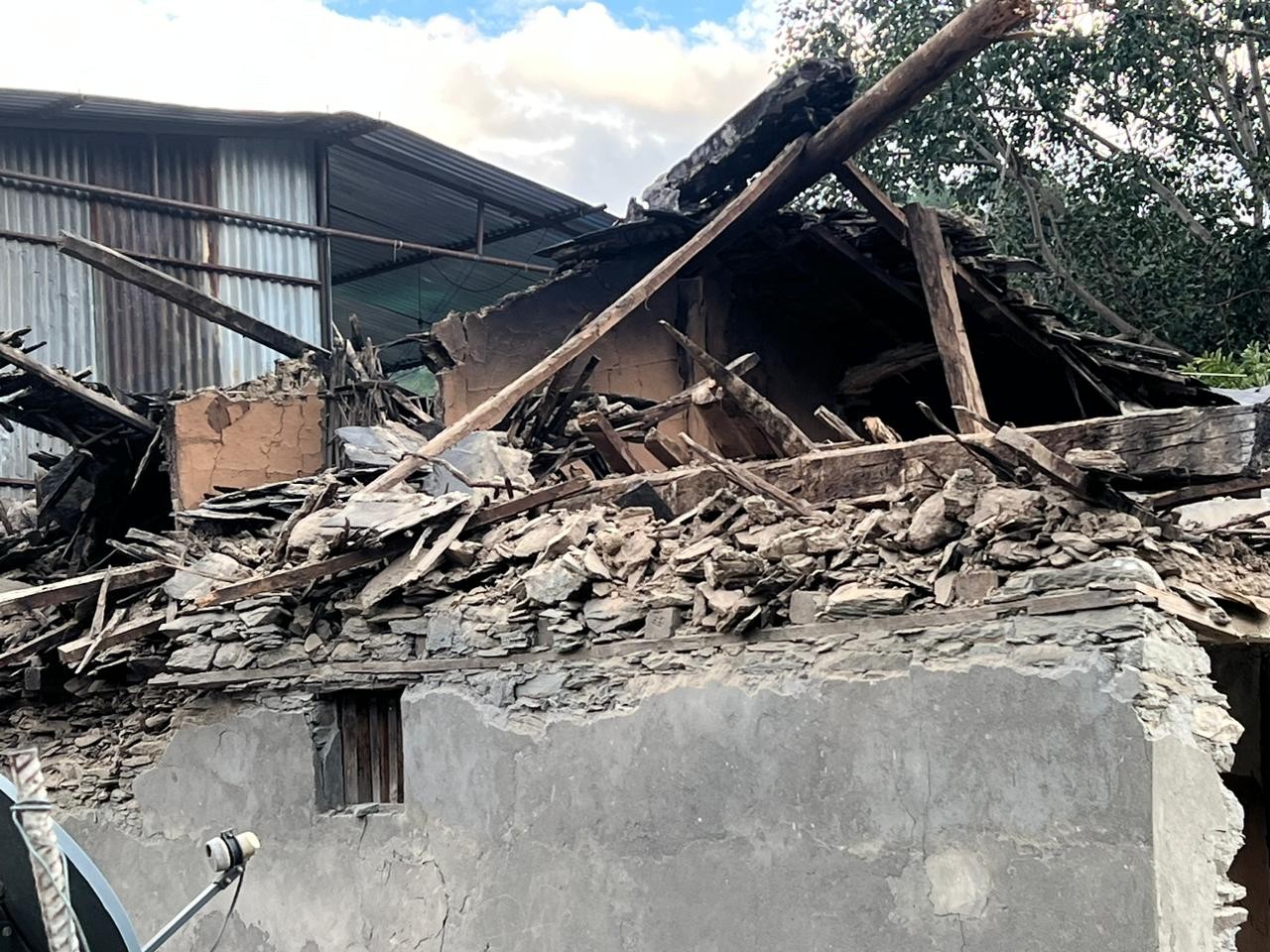 बझाङमा मध्यरातमा पुन:भूकम्पको धक्का