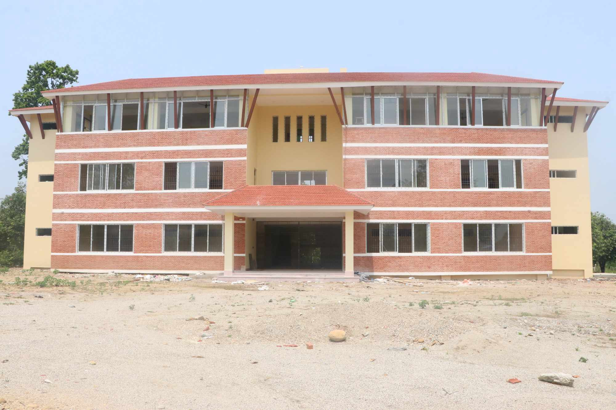 निर्धारित समय अगावै भवन निर्माण सम्पन्न