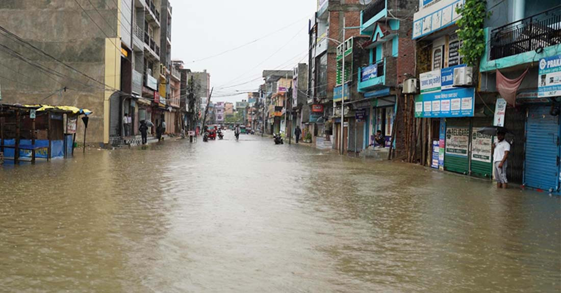 बाढीमा डुबेर दुई किशोरीको मृत्यु, एक बेपत्ता