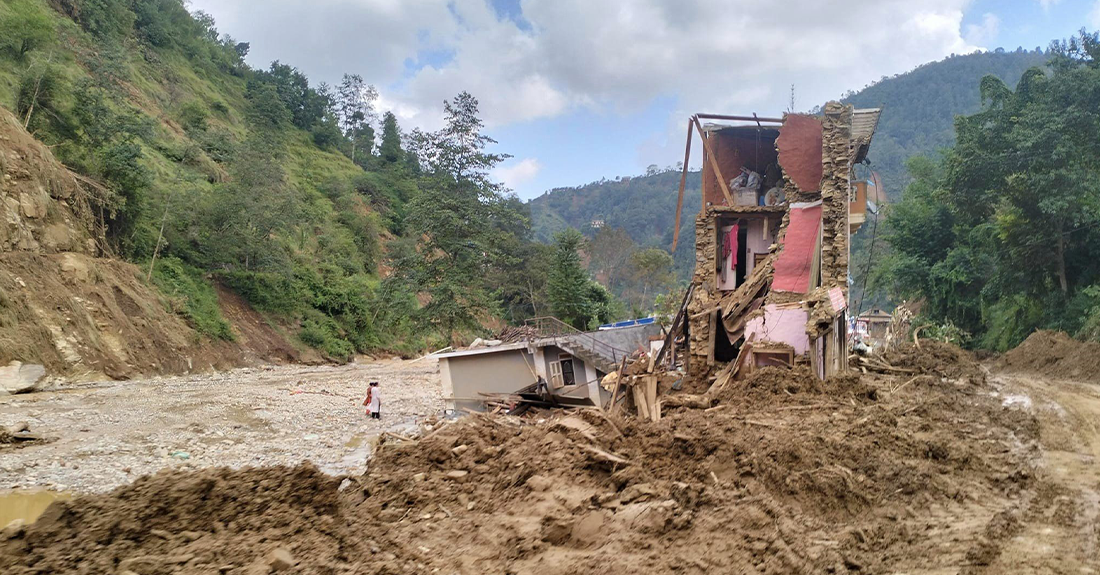 बाढीपहिरोको एक महिनाः अझै क्षतिको पूर्ण विवरण सङ्कलन हुन सकेन