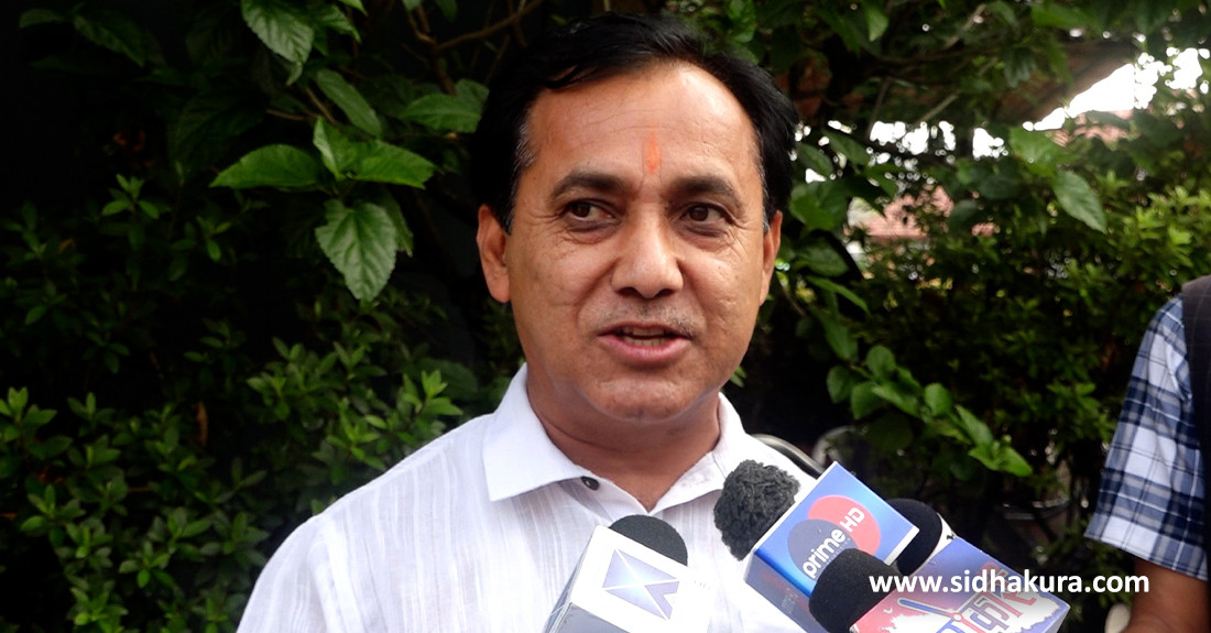 एमोलेलाई  विश्वप्रकाश शर्माको जवाफः ‘कांग्रेसलाई आरोप लगाएपछि त्यसको प्रतिवाद गरेको हुँ