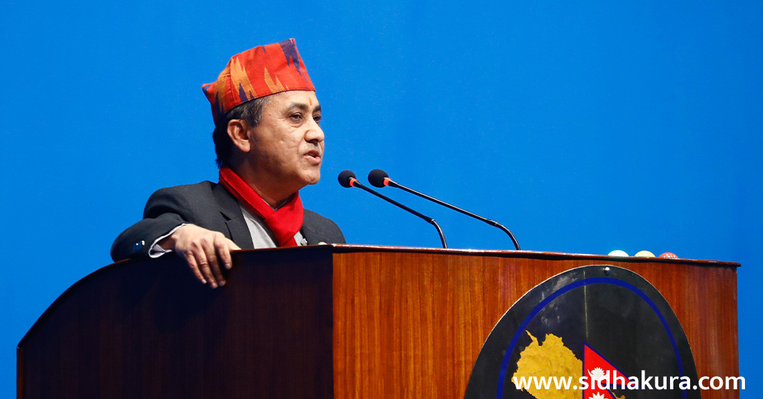 कांग्रेस आफ्नो प्रतिवेदन देश  र समयलाई बुझेर लेख्छ, कम्युनिष्ट पार्टीको अध्यक्षलाई सोधेर हाेइन : विश्वप्रकाश शर्मा