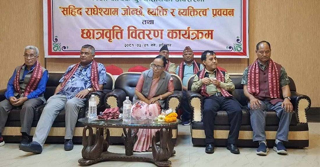 अब कांग्रेसले कुनै पनि दलसँग गठबन्धन गर्दैनः विश्वप्रकाश शर्मा