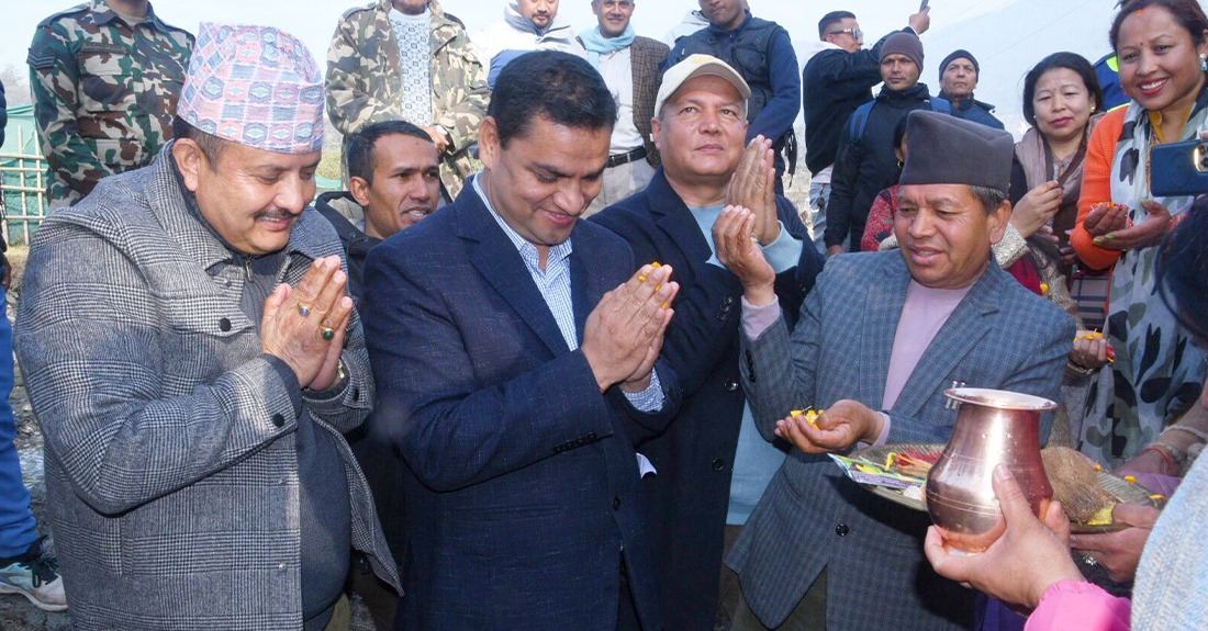 विष्णुमति करिडोर ट्रयाक खन्ने कार्य सुरु, स्वास्थ्यमन्त्रीले गरे शिलान्यास