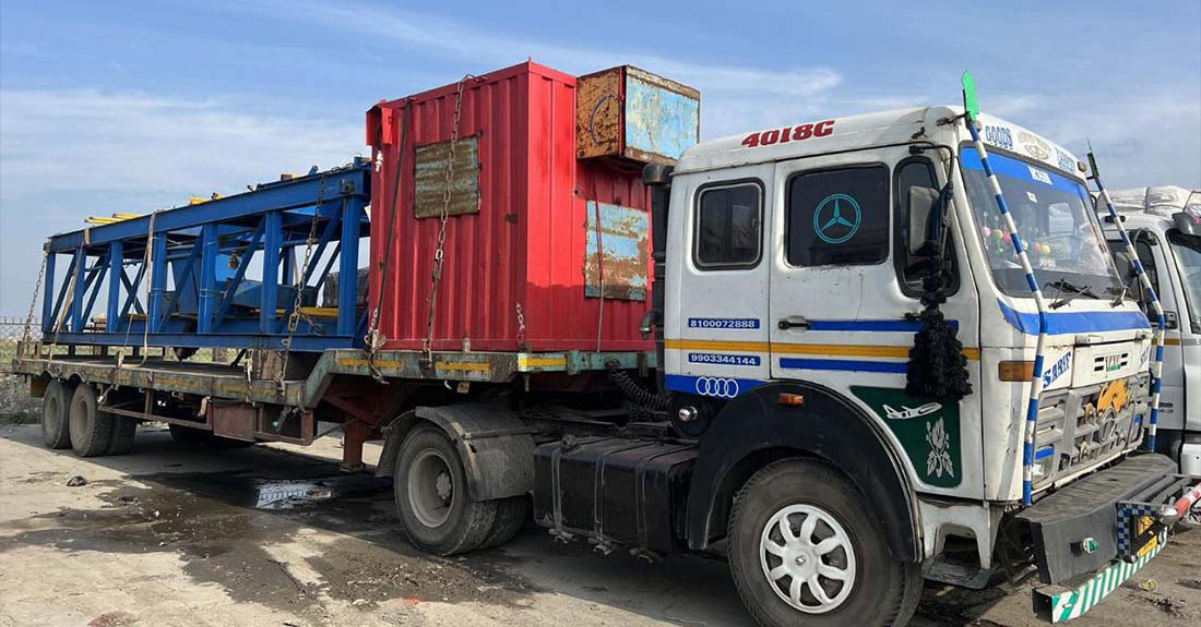 पेट्रोलियम पदार्थ उत्खनन गर्ने उपकरणसहितका सामान दैलेख पुर्‍याइयो