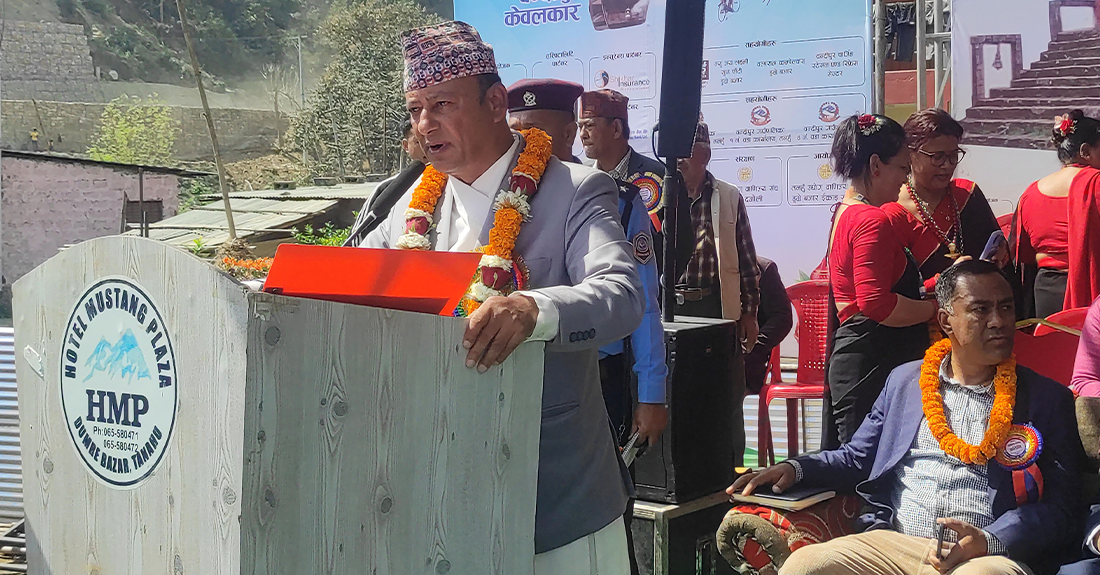 घिसिङलाई हटाउन सरकारले चलखेल गरेको छैन: मन्त्री खड्का