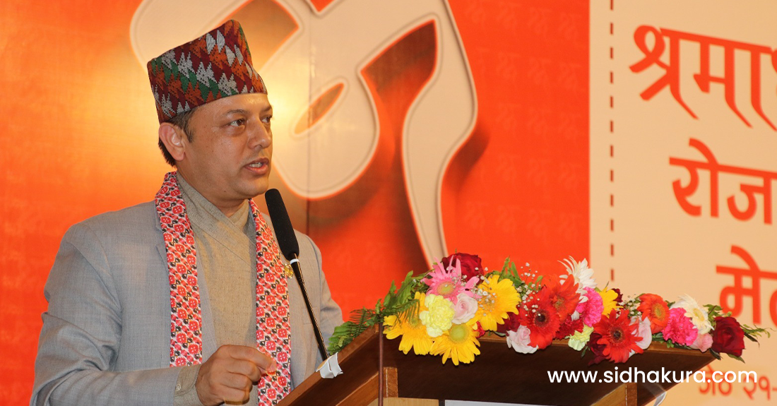 आगामी वर्षदेखि पालिकास्तरमै आयाेजना गरिनेछ रोजगार मेला : श्रममन्त्री अर्याल