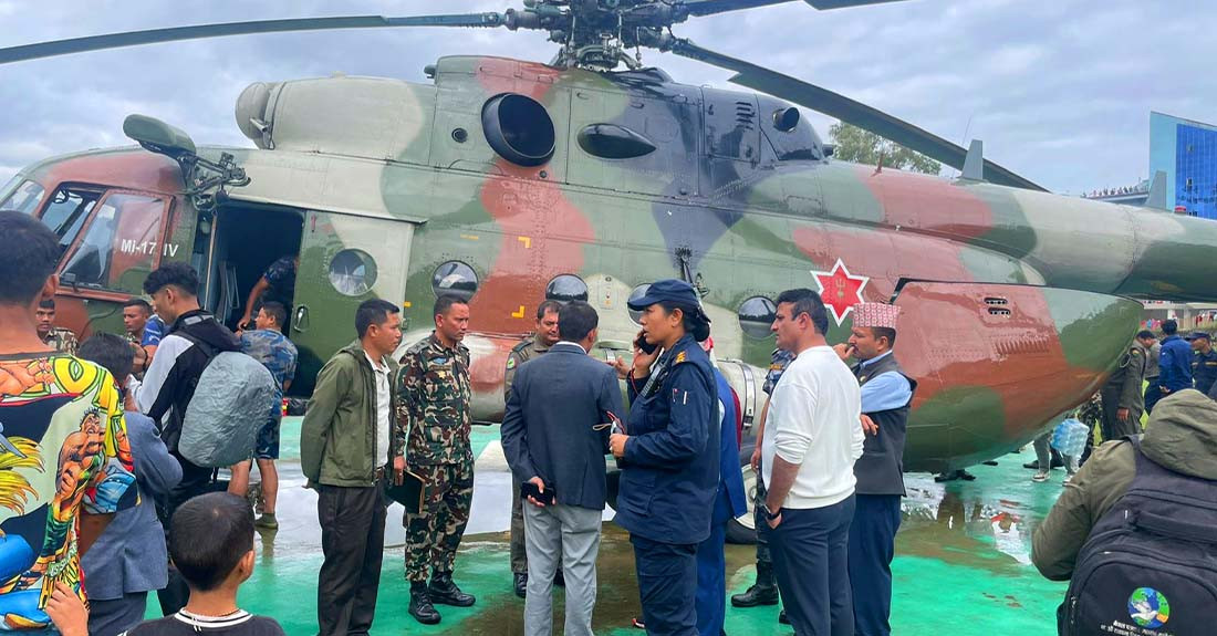 काभ्रेको रोशीमा फसेकाको उद्धारार्थ हेलिकप्टर परिचालन
