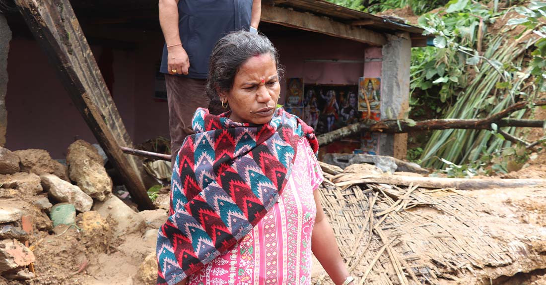 कास्की पहिरो : हेर्दाहेर्दै पुरियाे कुलबहादुरको परिवार (भिडियाे)