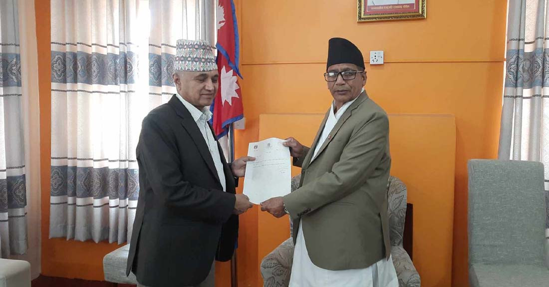 गण्डकी प्रदेशको मुख्यमन्त्रीमा एमालेका खगराज अधिकारी नियुक्त
