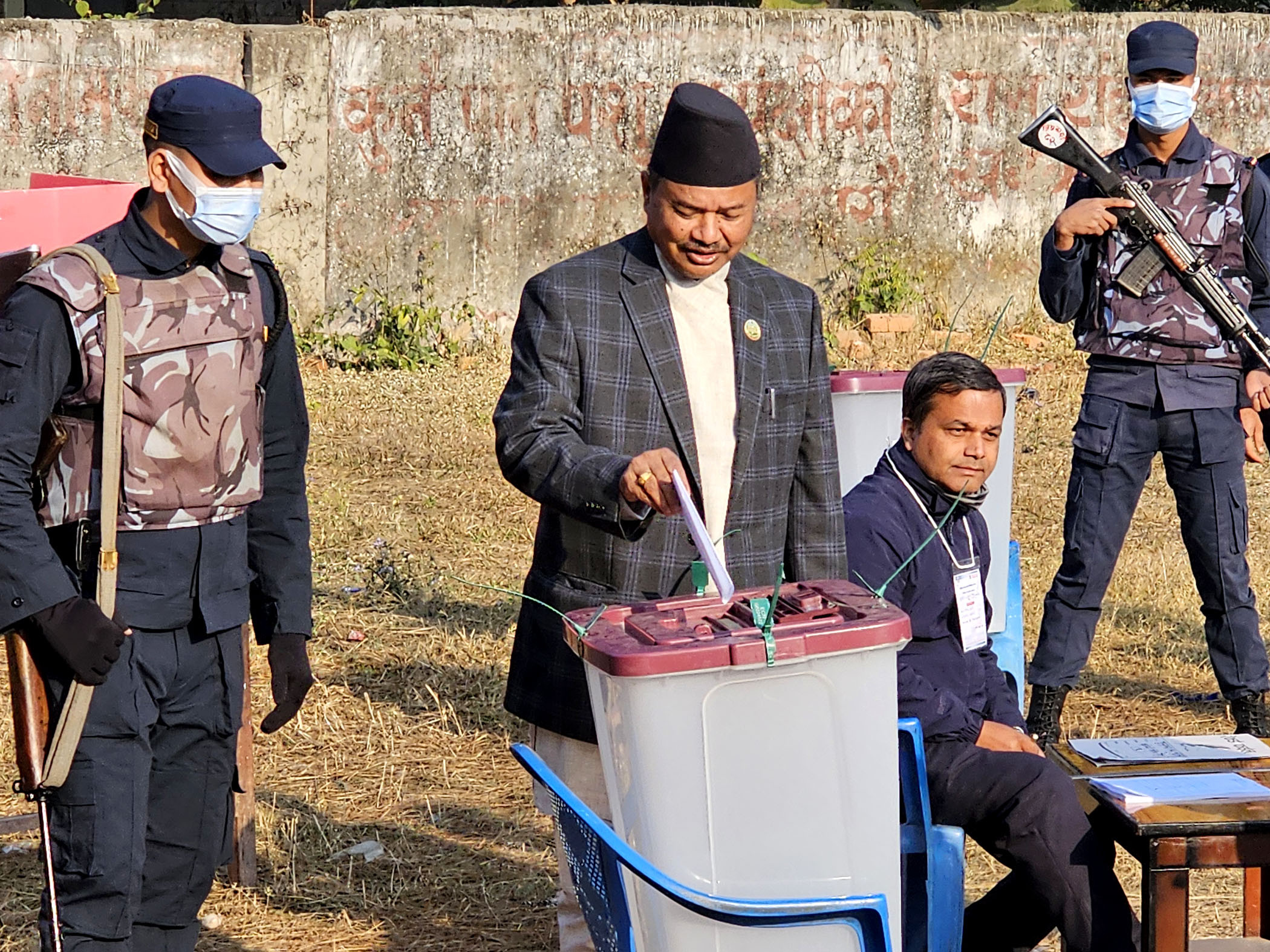 सुरु भयाे राष्ट्रियसभा सदस्यका लागि मतदान,आजै नतिजा आउने