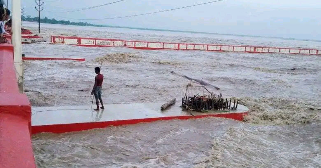 कोसी ब्यारेजमा जोखिमको संकेत देखिएपछि ५६ ओटै ढोका खोलियो
