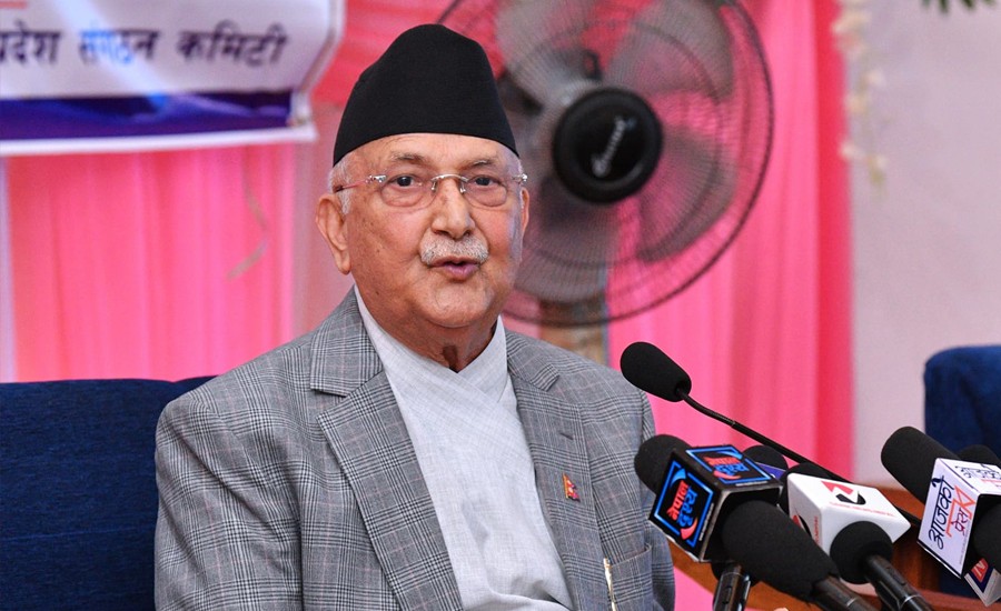 दुर्गा प्रसाईँले प्रदर्शन गरेर काठमाडौँ फोहोर गर्नेमात्र हो : केपी शर्मा ओली