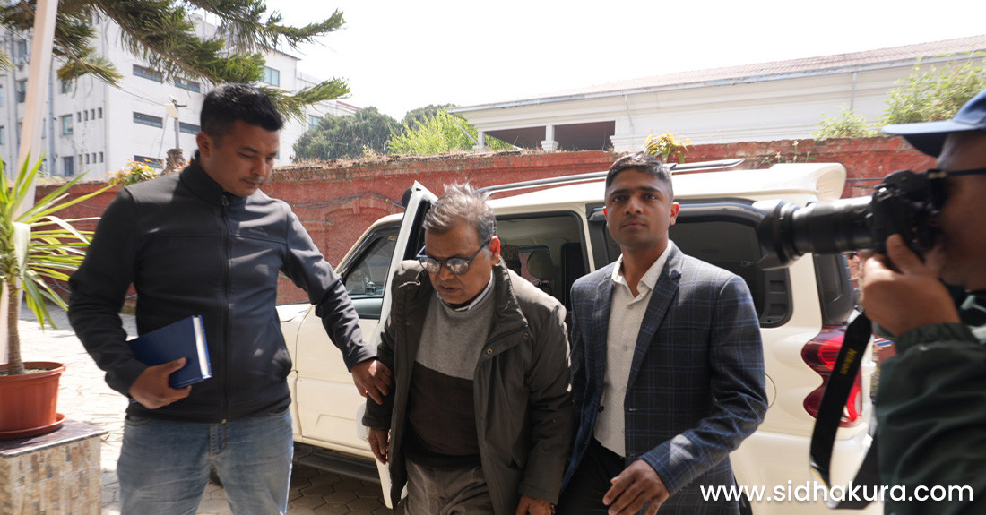 सुन तस्करी प्रकरणमा पक्राउ परेका कृष्ण महरा हाजिर जमानीमा रिहा