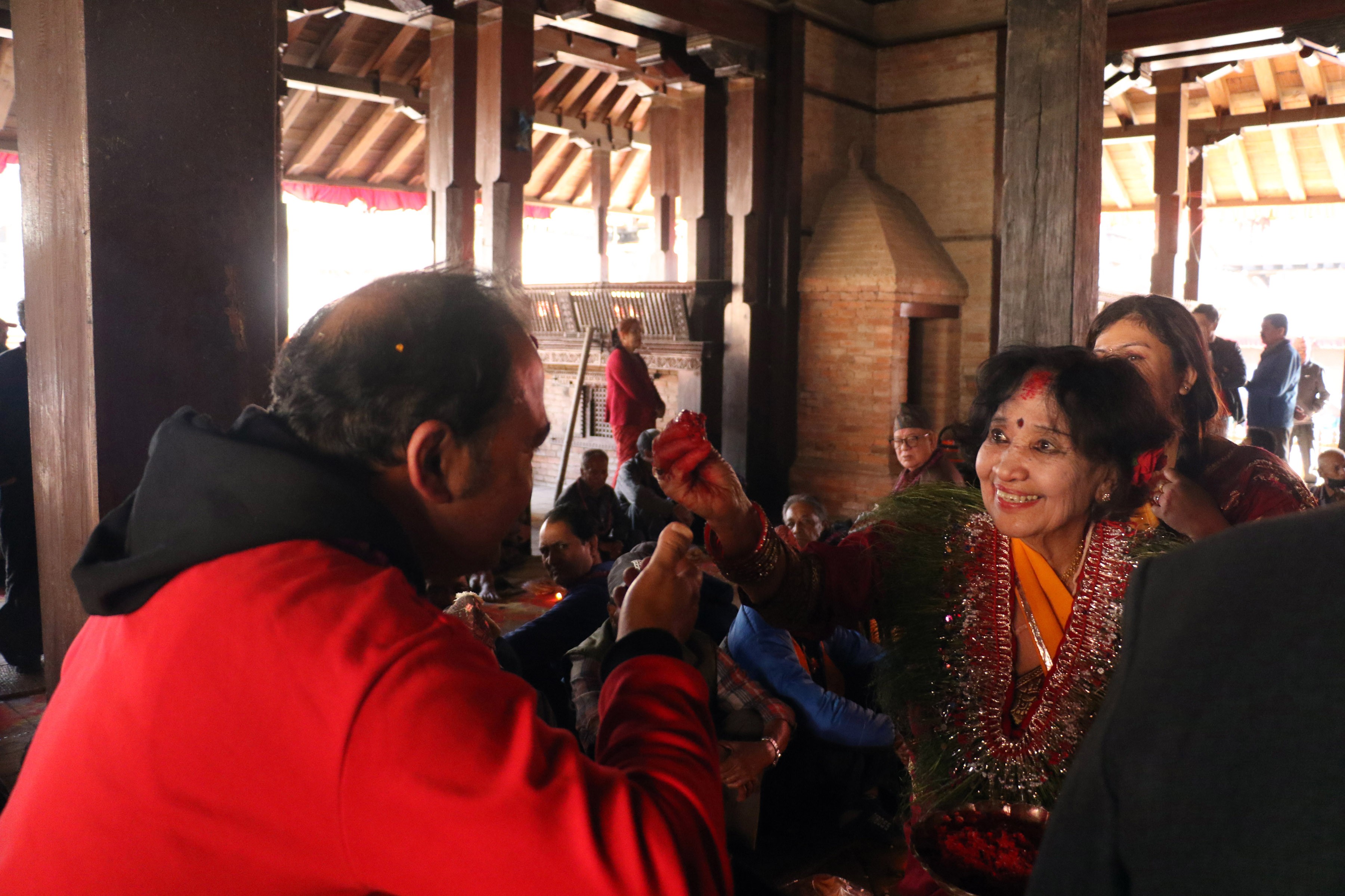 काष्ठमण्डपमा अञ्जली दिदीको सामूहिक भाइटीका