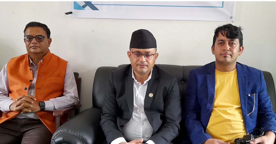 सरकार संसद्लाई छलेर अध्यादेशबाट बजेट ल्याउने पक्षमा छैन : कानुनमन्त्री गिरी