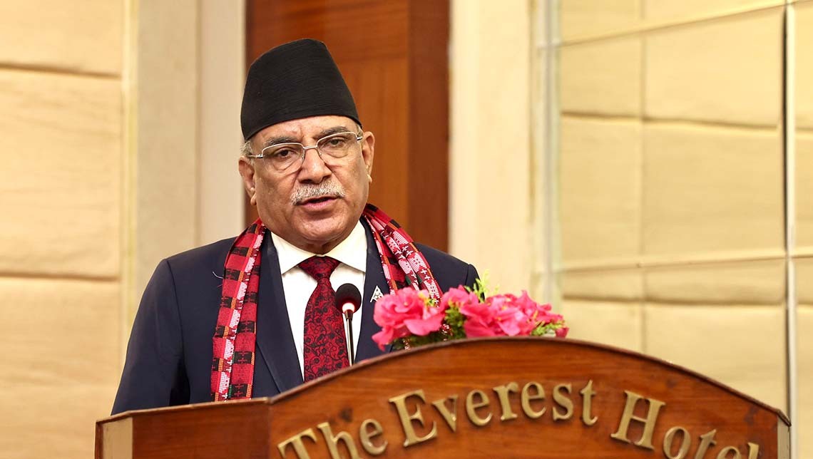 सशस्त्र द्वन्द्व पीडितलाई क्षतिपूर्ति र समाजमा पुनर्मिलन गराउन सरकार प्रतिबद्ध छ: प्रचण्ड