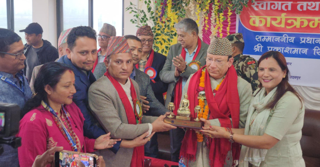 कटारीमा जन्मिएका प्रधानन्यायाधीश राउतलाई सम्मान, सडक र मेडिकल कलेज निर्माणका लागि भूमिका खेल्न आग्रह