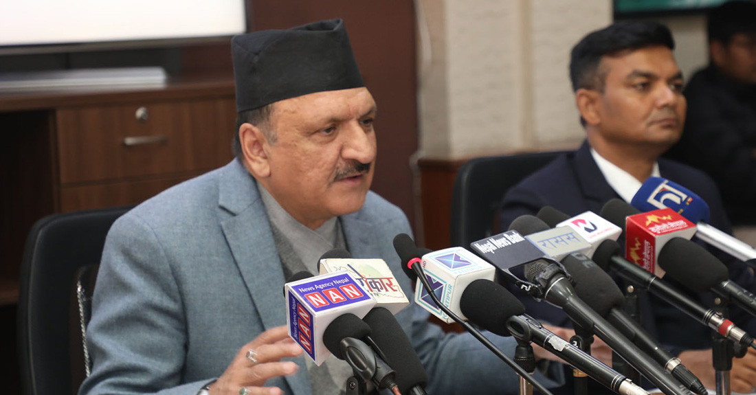 आफूले मन्त्रालयको जिम्मेवारी सम्हालेपछि अर्थतन्त्रले लय समातेको अर्थमन्त्रीको दाबी