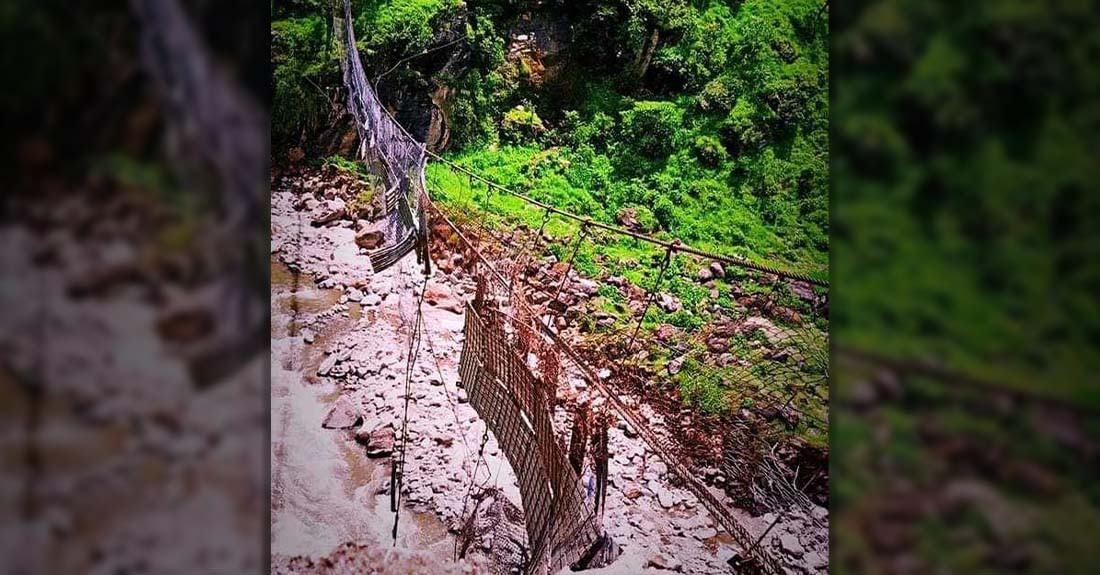 रहगाड खोलामा पुल नबन्दा स्थानीयलाई सास्ती