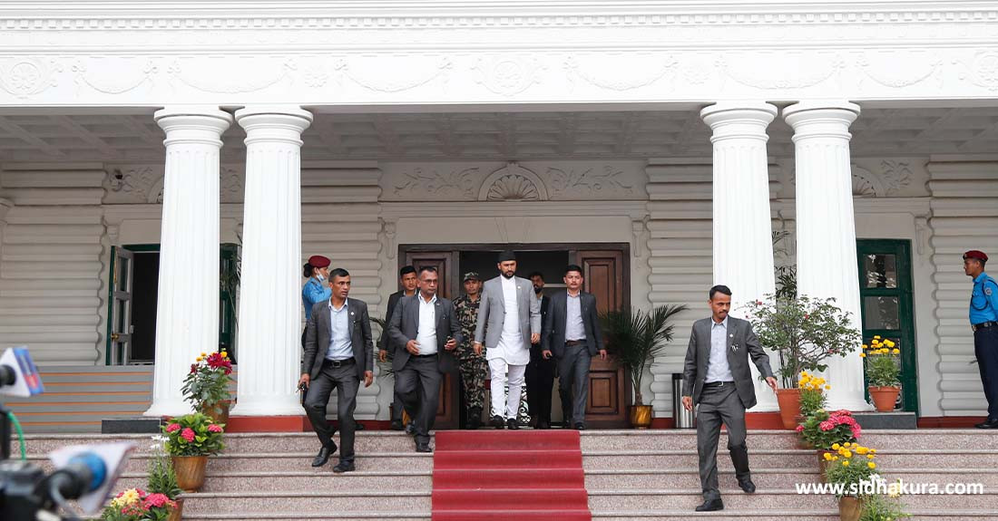 सदनमा लगाइएको आरोपको सदनबाटै जवाफ दिन पाउनुपर्छ, चित्त नबुझे विरोध गर्न पाइने अधिकारको सम्मान गर्छु : गृहमन्त्री लामिछाने
