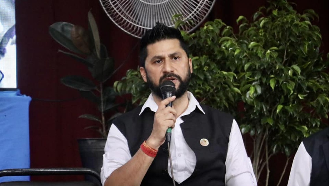 शिक्षकको आन्दोलनप्रति संवेदनशिल छौँ, विद्यार्थीको पढ्न पाउने अधिकार कुण्ठित नगर्नुस् : रास्वपा