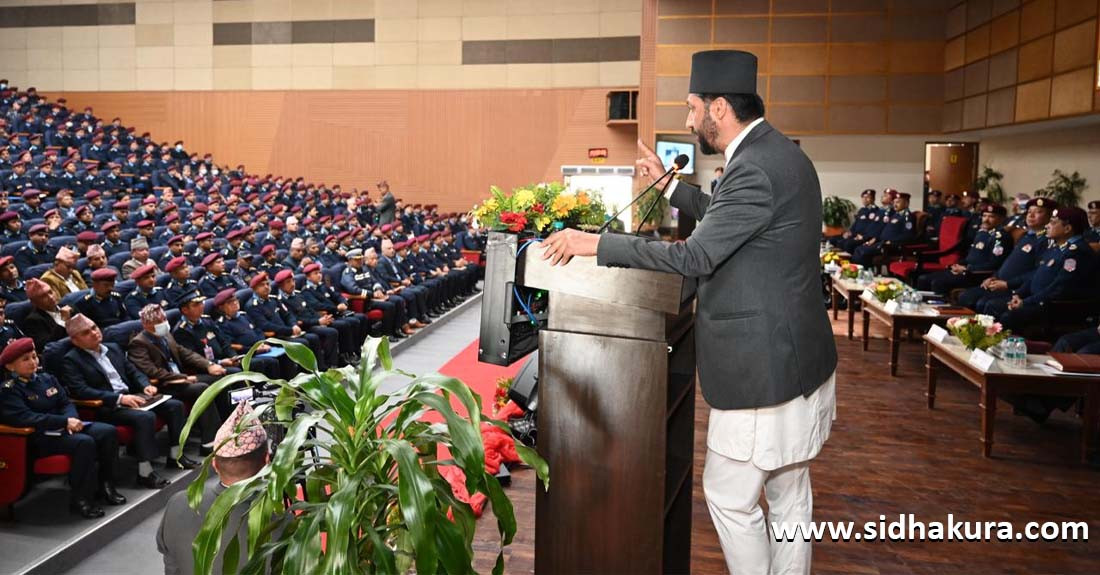 प्रहरीलाई गृहमन्त्रीको निर्देशनः "तस्करलाई कारबाही गर, म सलाम गर्ने छु"