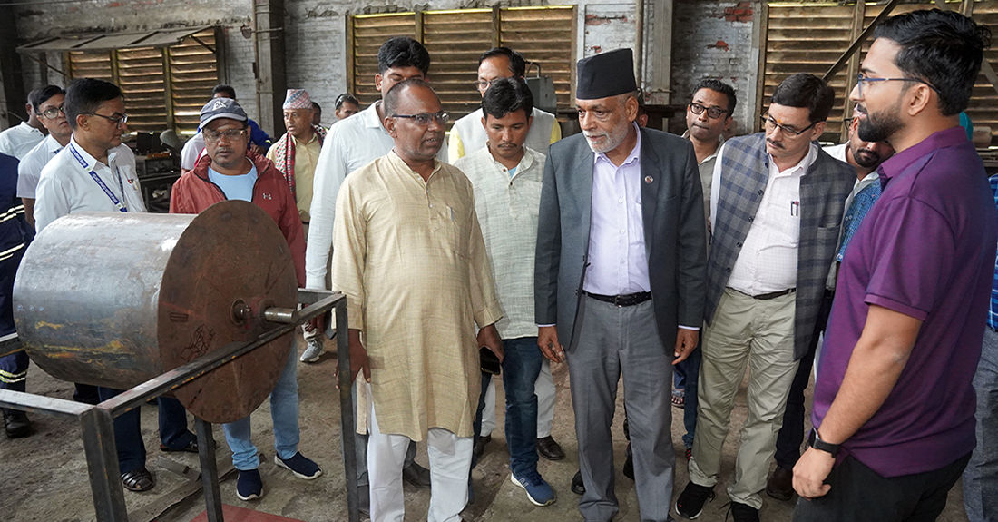 सरकारले कृषि औजार कारखानाबारे अध्ययन गरेर सहयोगको निर्णय गर्छ : कृषिमन्त्री अधिकारी
