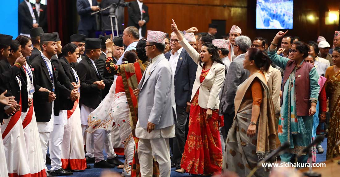 प्रतिनिधिसभा बैठकमा कांग्रेसको अवरोध (तस्विरहरु)