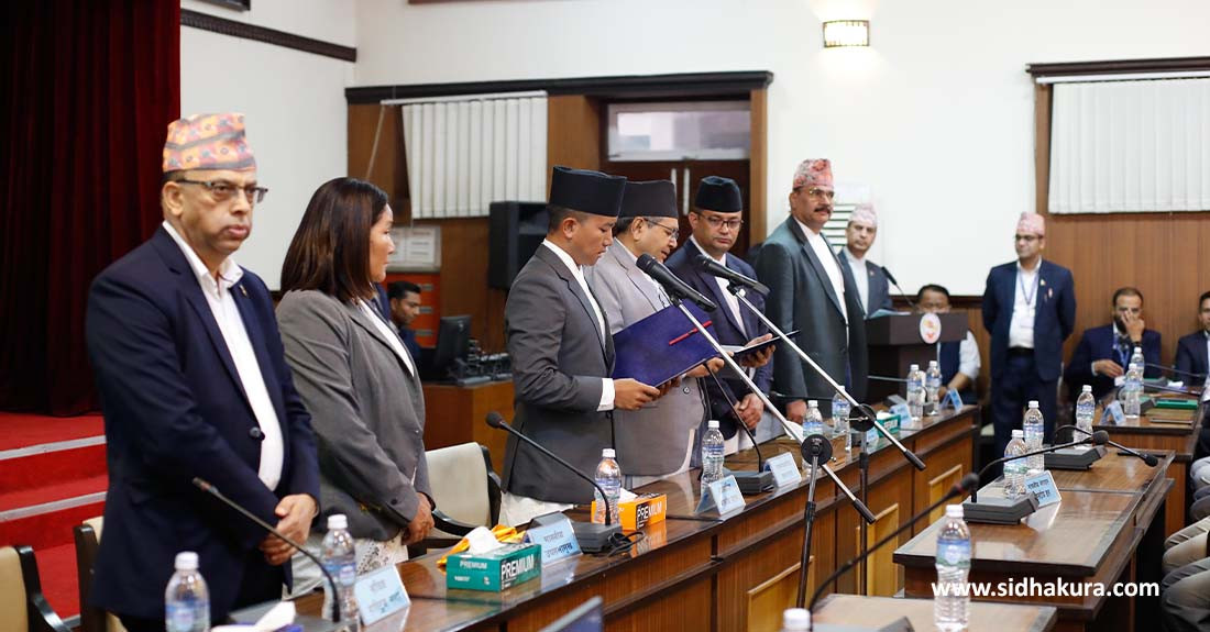 नवनिर्वाचित सांसद सुहाङ नेम्वाङद्वारा शपथ ग्रहण
