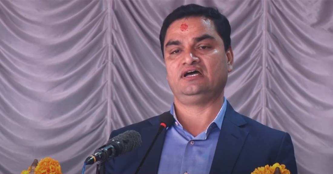 आयुर्वेदिक औषधिको उत्पादन बढाउनूहोस्, बजारको जिम्मा मन्त्रालयले लिन्छः स्वास्थ्यमन्त्री पौडेल
