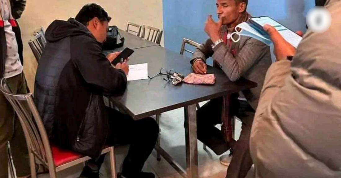 पाँच लाख रूपैयाँ घुससहित वडाध्यक्ष पक्राउ