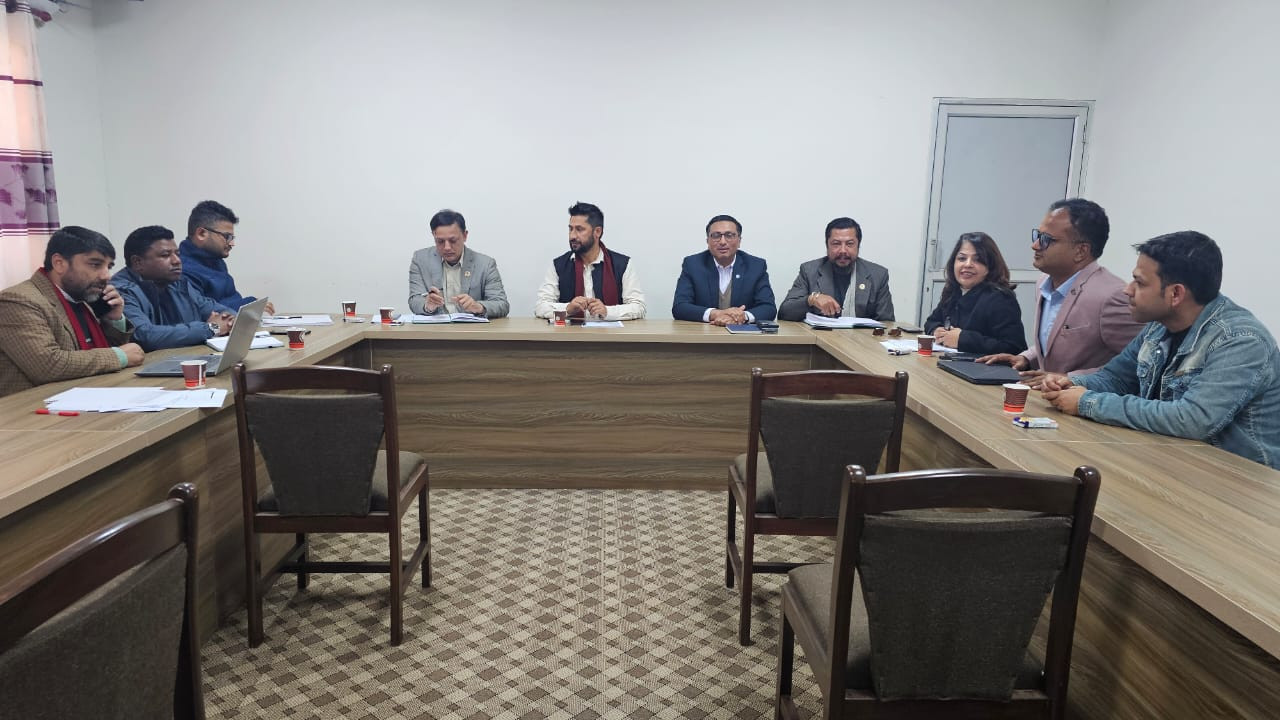 रास्वपाको सचिवालय बैठक सिंहदरबारमा सुरु