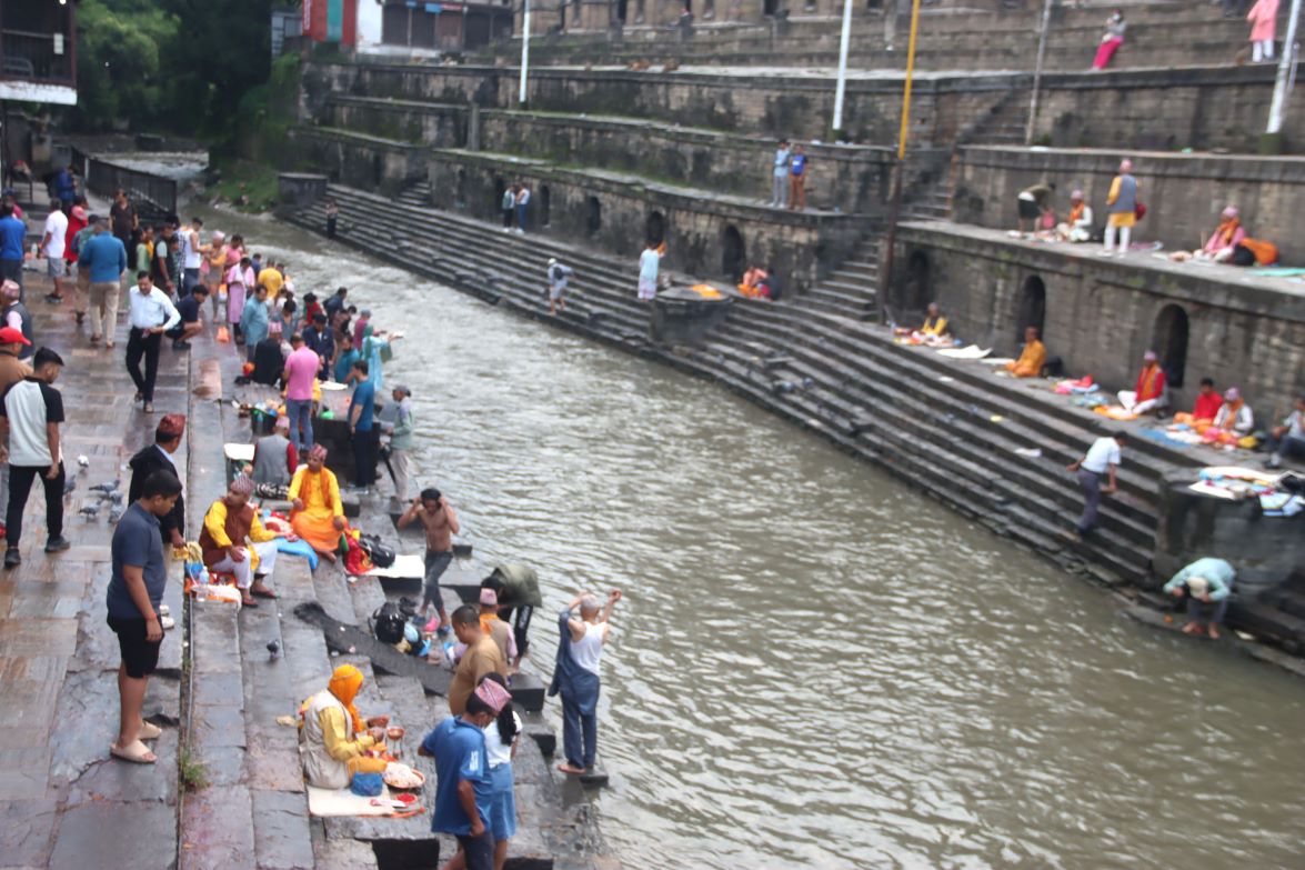 janaipurnima-pashupati-1-1754706146.jpg