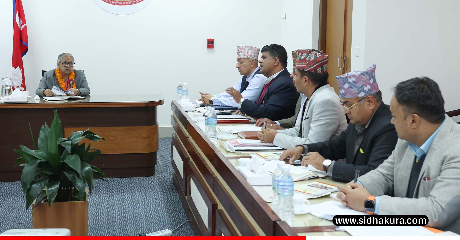 कोषलाई राजनीतिक भर्ती केन्द्र नबनाउन प्रधानमन्त्री कार्कीको आग्रह