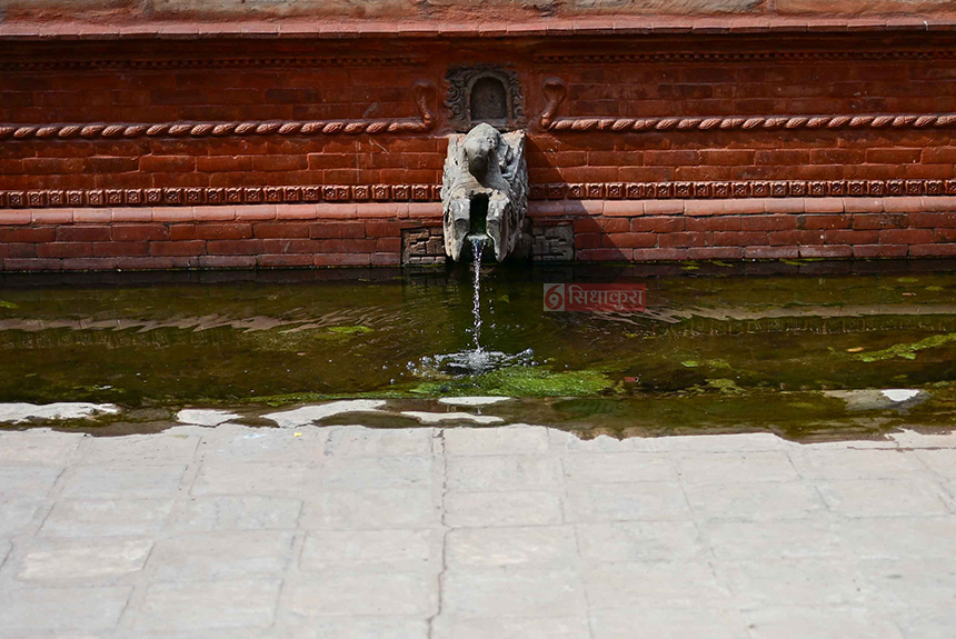 साढे दुई दशकपछि नक्साल हिटीमा आउन थाल्यो पानी (तस्विरहरु)