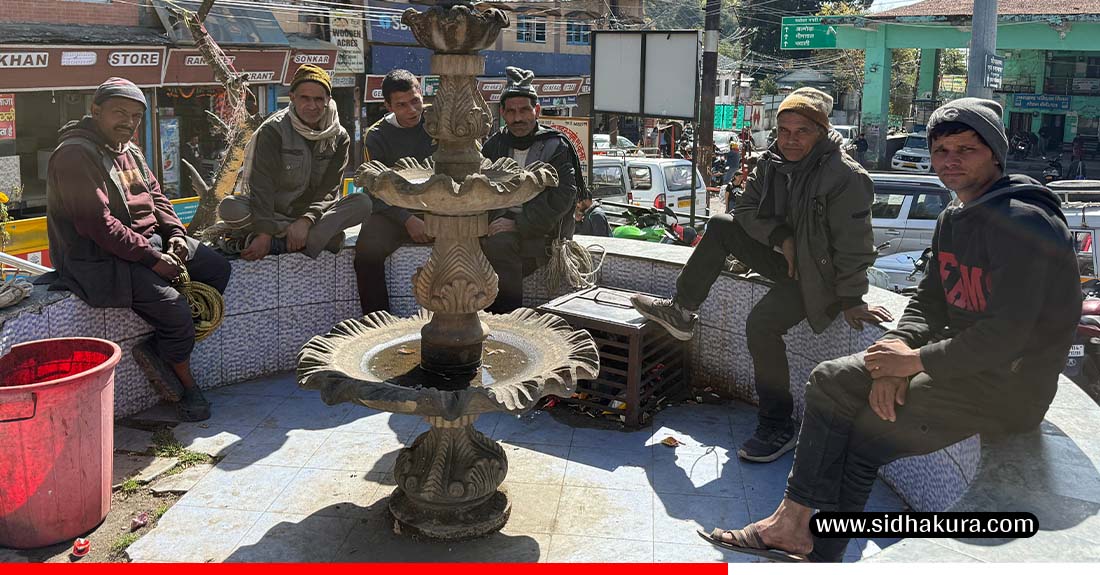 नैनीतालका नेपाली मजदुर भन्छन्, ‘नयाँ सरकारबाट स्वेदशमै रोजगारीको आशा राखेका छौँ’