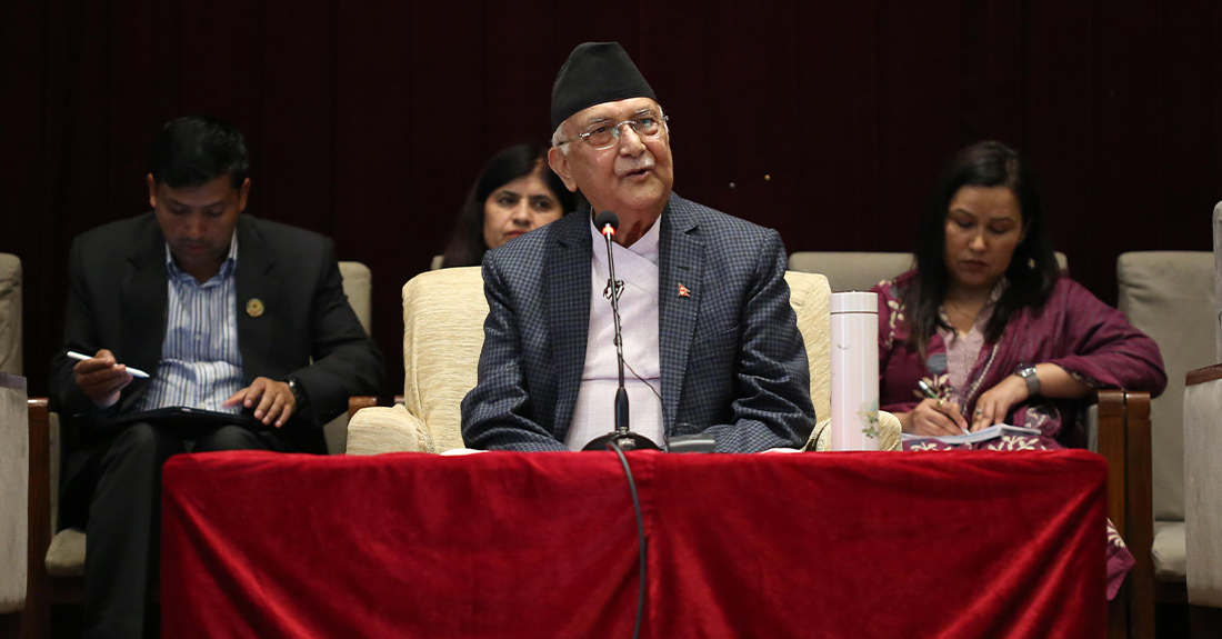 ‘सदन चलाउने विषयमा कुरा गर्न खोज्दा प्रचण्ड सम्पर्कमा आउनुभएन’: प्रधानमन्त्री ओली