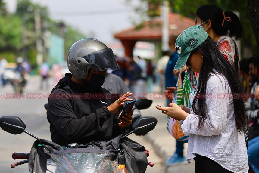 online-ride-sharing,-pathao,-tootle,-indrive_11-1748845571.jpg