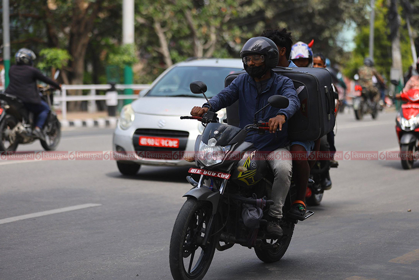 online-ride-sharing,-pathao,-tootle,-indrive_8-1748845570.jpg