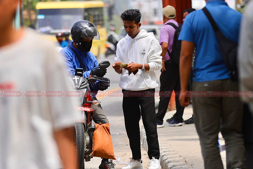 online-ride-sharing,-pathao,-tootle,-indrive_9-1748845571.jpg