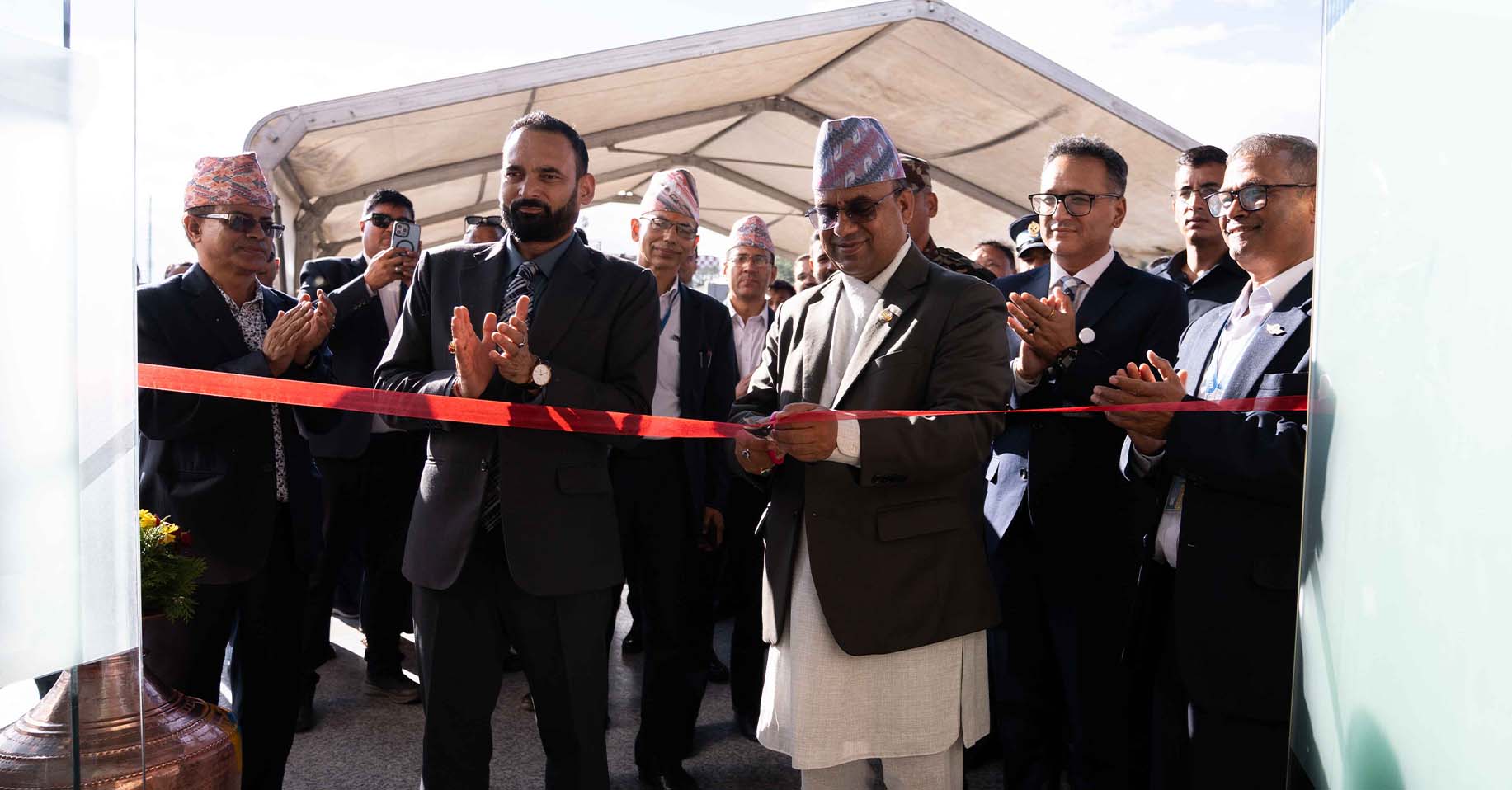आन्तरिक विमानस्थल भित्र रहेको भीआईपी कक्षलाई बाहिर सारियो