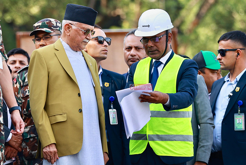 prime-minister-kp-sharma-oli-visits-tu-stadium_10-1749382077.jpg