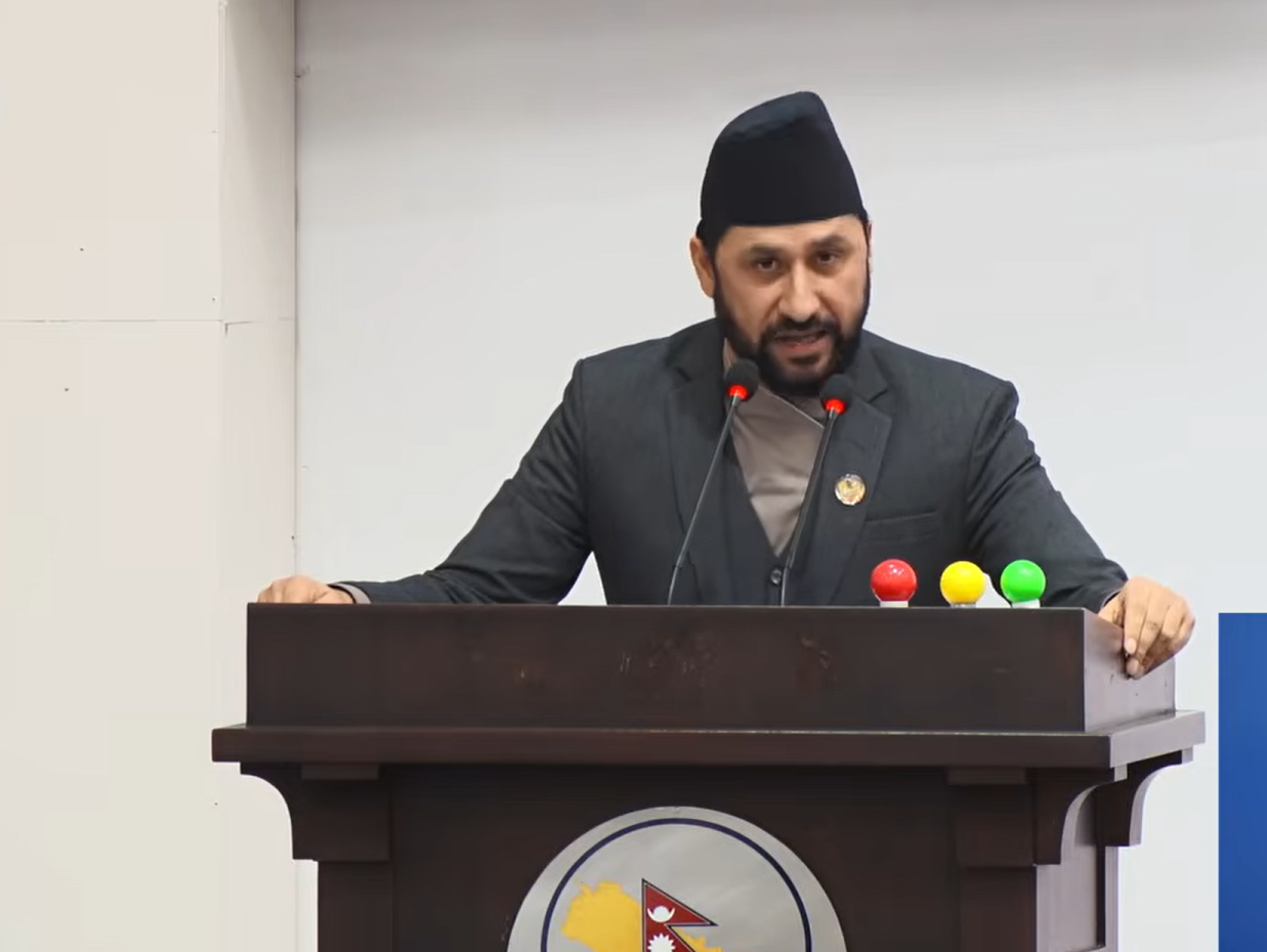 राज्य भग्नावशेषभित्र नागरिकको प्राण खोजिरहेको छ– रवि लामिछाने