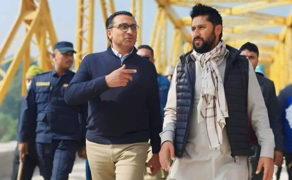 रवि छुट्ने भएपछि स्वर्णिम वाग्लेले भने,‘प्रिय रविजी, हाम्रो अभियानलाई अर्को नयाँ उचाइमा पुर्याउनु छ’